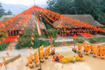 Fansipan rộn ràng với lễ hội Mùa vàng Bản Mây