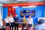 HUFLIT tiếp thêm động lực đến trường cho học sinh vùng sâu