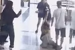 Cựu hoa khôi Trường Đại học Kinh tế - Tài chính TP.HCM hành hung người khác