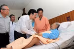 Chủ tịch nước thăm Bệnh viện Đại Học Y dược Hoàng Anh Gia Lai