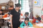 Huyện Si Ma Cai: Trường học thiếu giáo viên, Phòng GDĐT thiếu nhân lực
