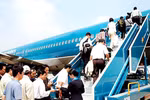 Phát hiện khách cố tình mang dao lên máy bay VNA