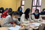 Hà Nội cho phép học sinh từ lớp 7-12 đi học trực tiếp
