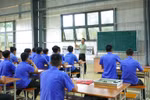 Tuyển lao động từ trường ĐH: Doanh nghiệp quốc tế trả phí, trong nước thì không