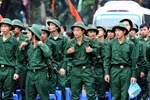 Kéo dài thời gian nghĩa vụ quân sự, con em nông dân thiệt thòi?