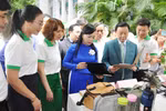Ngành y tế quyết tâm giảm tối đa rác thải nhựa