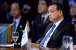 Vừa hợp tác, vừa tìm đối trọng với Trung Quốc trên Biển Đông là chiến lược ASEAN