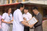 Thầy giáo vượt 200 km hiến máu cứu người được Bộ Y tế trao tặng bằng khen