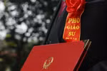 Nhiều trường đại học công bố nhu cầu bổ nhiệm, bổ nhiệm lại GS, PGS năm 2026