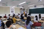 Khuyến khích học ngoại ngữ, không nhất thiết phải đặc cách HS giỏi như Hà Tĩnh 
