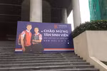Tập đoàn Nguyễn Hoàng tặng 5 tỷ đồng dành cho tân sinh viên Trường Hồng Bàng