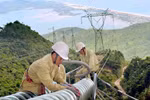 Người lính truyền tải điện luôn sẵn sàng với những nhiệm vụ khó khăn, nguy hiểm