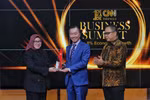 VinFast được vinh danh vì những nỗ lực thúc đẩy chuyển đổi xanh tại Indonesia
