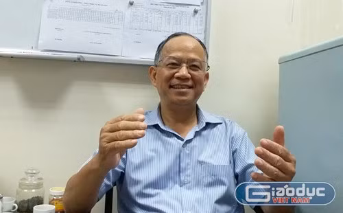 Chuyên gia kinh tế - Tiến sĩ Nguyễn Minh Phong cho rằng, hàng loạt doanh nghiệp kêu như vậy hải quan nên xem xét lại hướng dẫn của mình. Ảnh: N.Q Chuyên gia kinh tế - Tiến sĩ Nguyễn Minh Phong cho rằng, hàng loạt doanh nghiệp kêu như vậy hải quan nên xem xét lại hướng dẫn của mình. Ảnh: N.Q