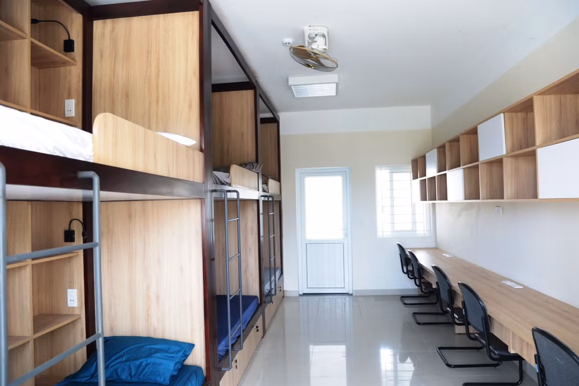 Hệ thống phòng ốc hiện đại phục vụ cho việc học tập và sinh hoạt của du học sinh Lào.