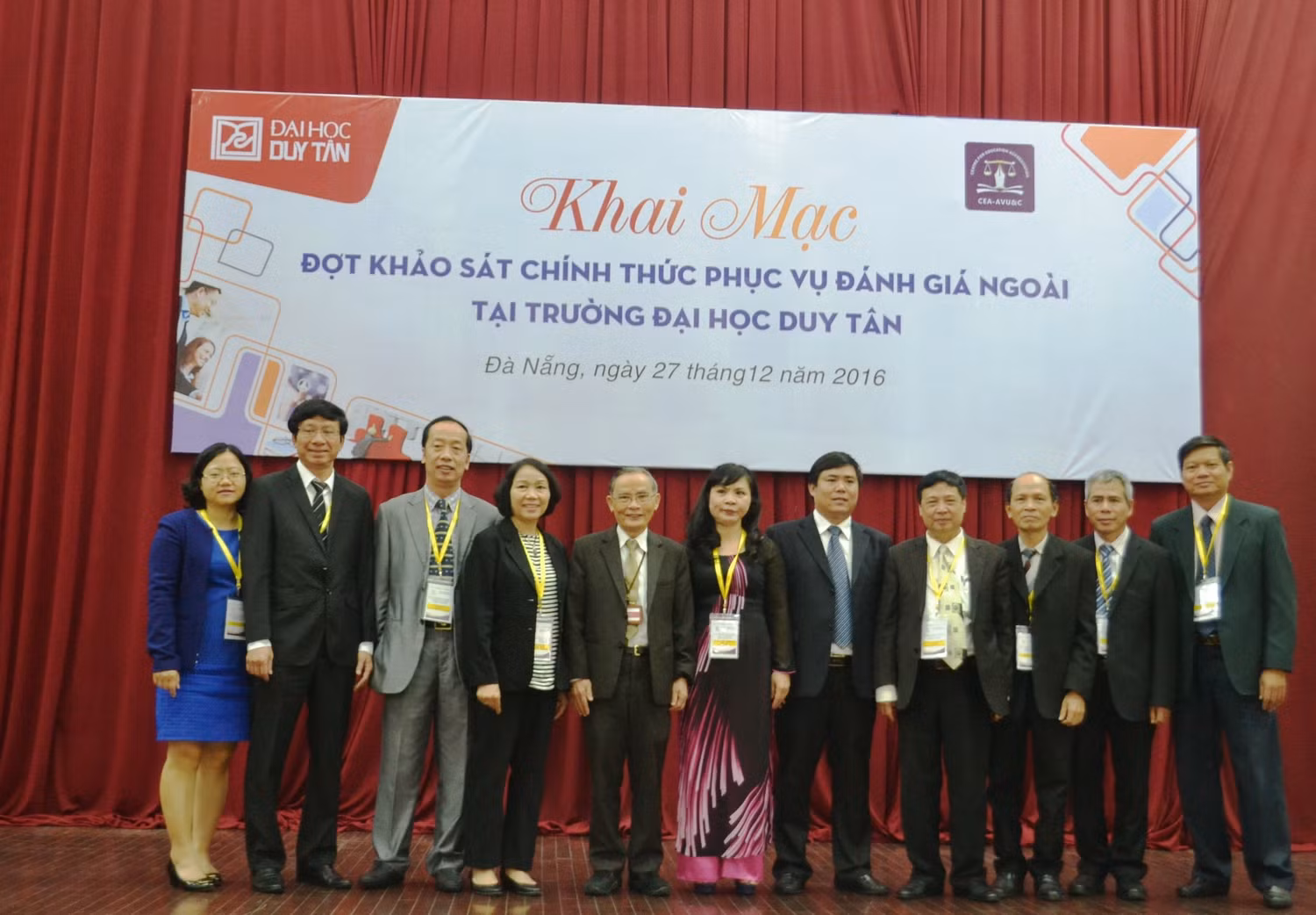 Đoàn chuyên gia khảo sát, kiểm định chất lượng giáo dục tại Trường đại học Duy Tân (Đà Nẵng). Ảnh: An Nguyên
