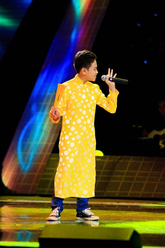 Bạn thân của Quang Anh - quán quân The Voice kids mùa đầu tiên khiến khán giả ngây ngất với Thư pháp Bạn thân của Quang Anh - quán quân The Voice kids mùa đầu tiên khiến khán giả ngây ngất với Thư pháp