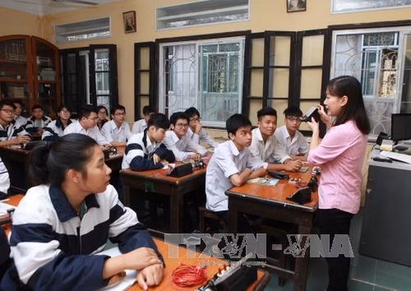 Vì sao giáo viên Trung học cơ sở lại đang thừa nhiều nhất? ảnh 3