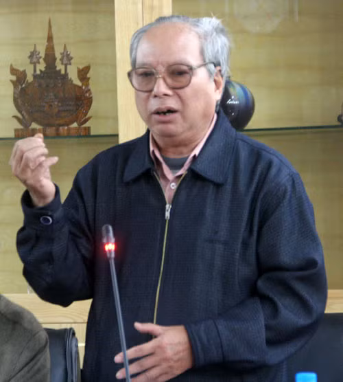 TS Lê Viết Khuyến. TS Lê Viết Khuyến.