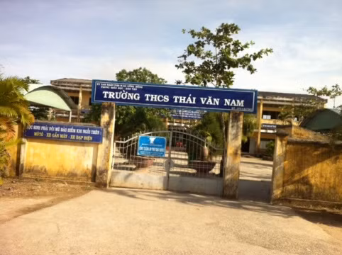 Trường THCS Thái Văn Nam - huyện Gò Công Đông, tỉnh Tiền Giang (ảnh: T.P) Trường THCS Thái Văn Nam - huyện Gò Công Đông, tỉnh Tiền Giang (ảnh: T.P)