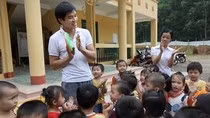 "Hihi... không khóc nữa" là phương pháp nhà giáo Phạm Toàn muốn gửi đến các giáo viên thuộc diện điều chuyển sang cấp Mầm non. (Ảnh minh họa: Vietnamnet.vn) "Hihi... không khóc nữa" là phương pháp nhà giáo Phạm Toàn muốn gửi đến các giáo viên thuộc diện điều chuyển sang cấp Mầm non. (Ảnh minh họa: Vietnamnet.vn)