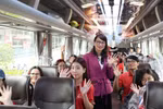 ĐHQG TPHCM tổ chức xe đưa 204 học sinh, sinh viên về quê đón Tết cùng gia đình