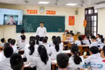 Dự kiến sẽ siết quy định về báo cáo của giáo viên tham gia dạy thêm ngoài nhà trường