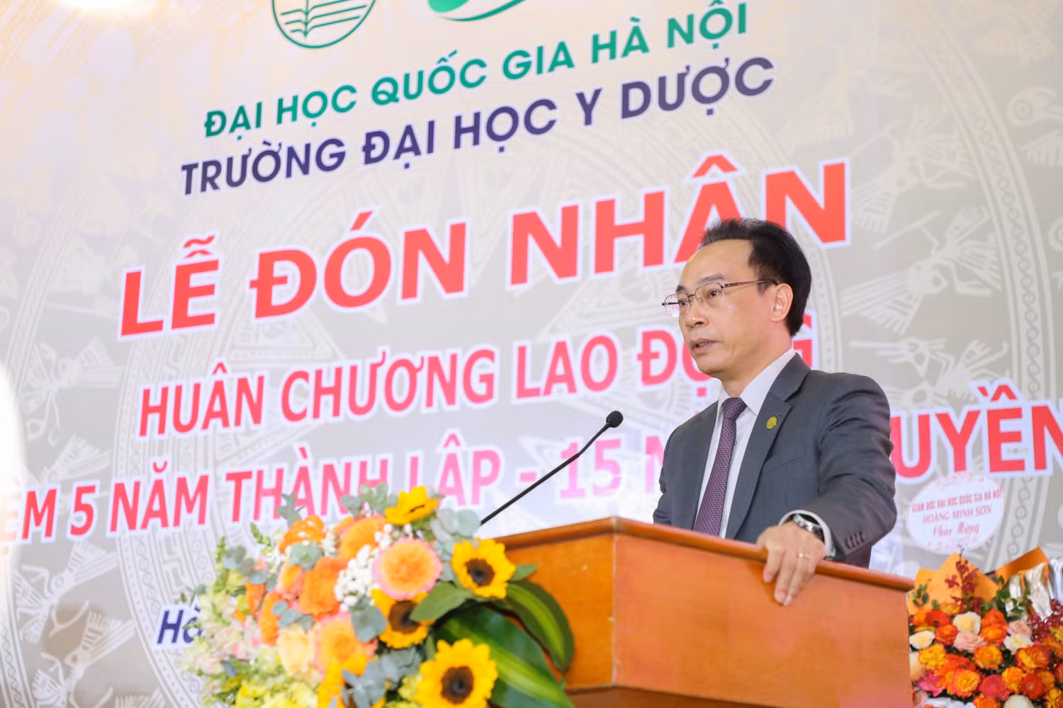 vnu-5-nam-thanh-lap-ump-100.jpg