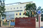 Thu phí xét tốt nghiệp hệ từ xa Ngôn ngữ Anh 1 triệu đồng/SV, Đại học Trà Vinh im lặng khi được hỏi