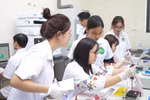 Bí thư cấp ủy kiêm người đứng đầu cơ sở giáo dục phải là bổ nhiệm lần đầu